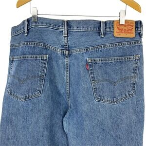 Levi's 550 Jeans Men 44x32 Blue Medium Wash Relaxed Fit Straight Leg 100% Cotton